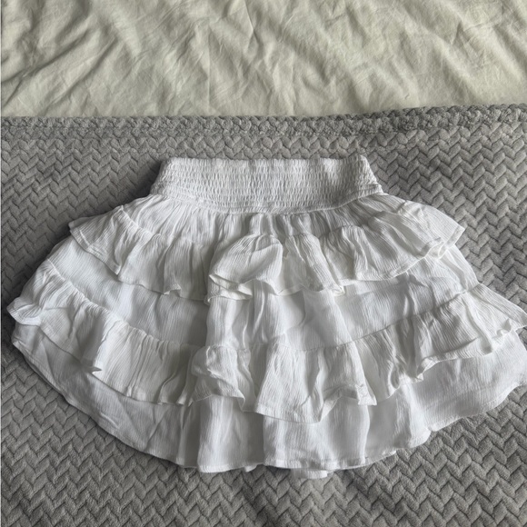 Hollister White Tiered Ruffle Mini Skirt - Picture 9 of 12